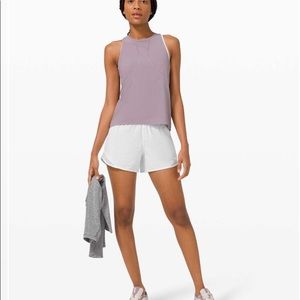 Lululemon Hotty Hot Short 4" *Logo